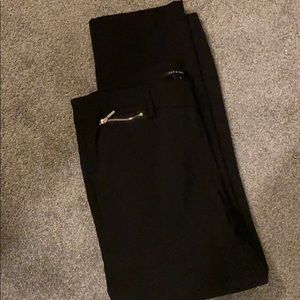 Zac and Rachel size 10 black zip accent pants